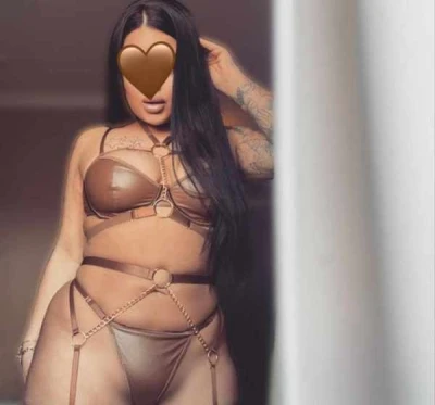 Tunsă Scurt și Deschisă la Minte în Eforie Nord